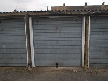 Property to let Garage No. 19 Fairview Road, Sittingbourne, Kent, ME10 4TH