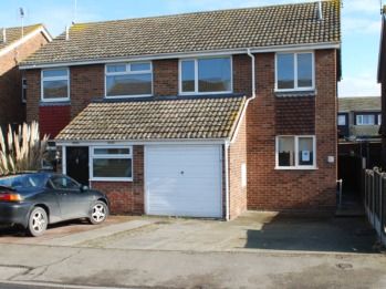 Property to let STERLING ROAD, Queenborough, ME11 5BY